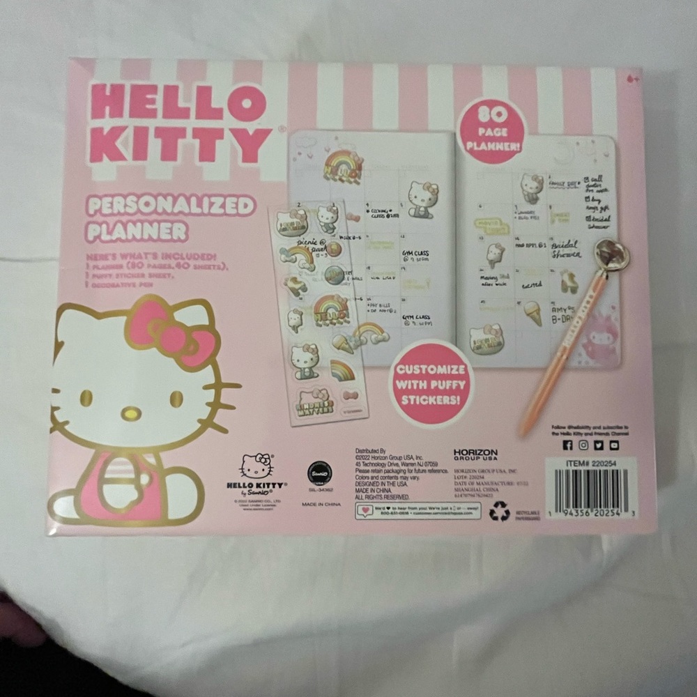 Hello kitty organizer and sticker set